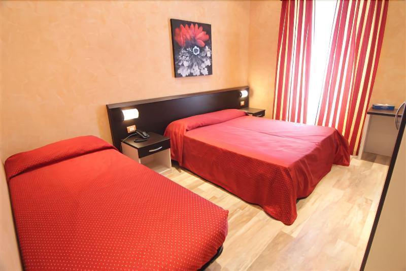 Hotel Adele 3*